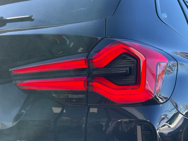 X3 xDrive 20d Mスポーツ 【正規認定中古車】【全国正規ディーラー保証付/2年・走行距離無制限】パノラマサンルーフ harman/kardon ブラックレザースポーツシート シートヒーター トップビューカメラ 全方位PDC(23枚目)