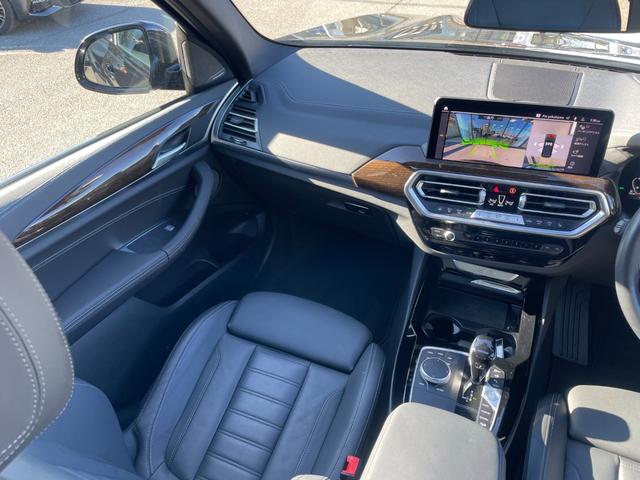 X3 xDrive 20d Mスポーツ 【正規認定中古車】【全国正規ディーラー保証付/2年・走行距離無制限】パノラマサンルーフ harman/kardon ブラックレザースポーツシート シートヒーター トップビューカメラ 全方位PDC(32枚目)