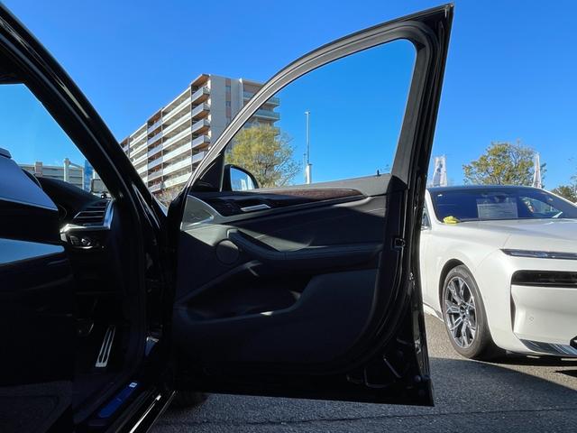 X3 xDrive 20d Mスポーツ 【正規認定中古車】【全国正規ディーラー保証付/2年・走行距離無制限】パノラマサンルーフ harman/kardon ブラックレザースポーツシート シートヒーター トップビューカメラ 全方位PDC(40枚目)