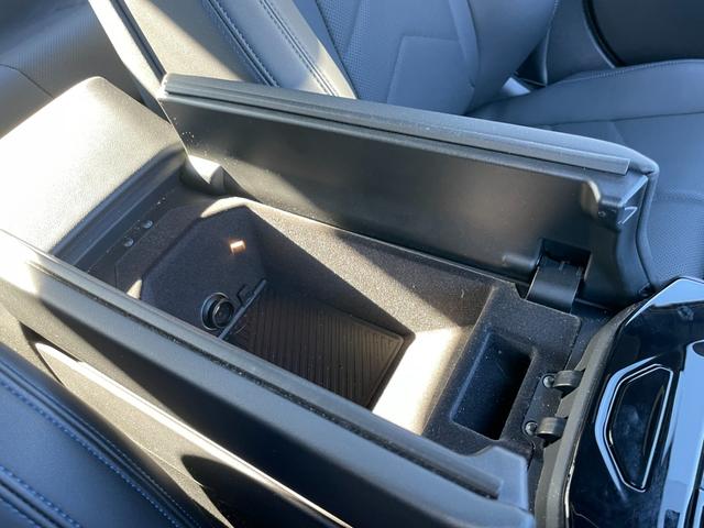 i5 eDrive 40 Mスポーツ 【正規認定中古車】【全国正規ディーラー保証付/2年・走行距離無制限】19AW コンフォートアクセス Mスポーツパッケージ 全席シートヒーター インテリアカメラ アダプティブLEDライト フルセグTV(54枚目)