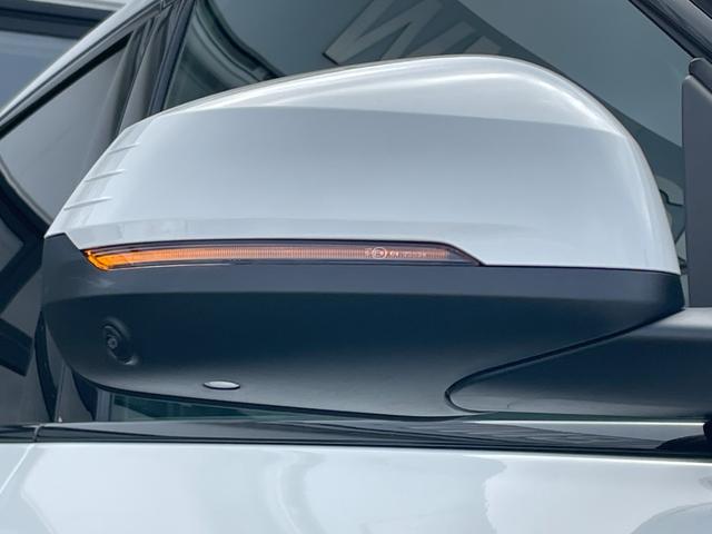 Ｘ１ ｘＤｒｉｖｅ　２０ｄ　Ｍスポーツ　【正規認定中古車】【全国正規ディーラー保証付／２年・走行距離無制限】ブラックハーフレザースポーツシート　シートヒーター　トップビューカメラ　全方位ＰＤＣ　純正前後ドラレコ　アンビエントライト（24枚目）