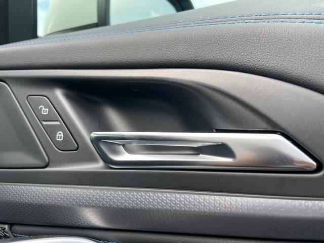 Ｘ１ ｘＤｒｉｖｅ　２０ｄ　Ｍスポーツ　【正規認定中古車】【全国正規ディーラー保証付／２年・走行距離無制限】ブラックハーフレザースポーツシート　シートヒーター　トップビューカメラ　全方位ＰＤＣ　純正前後ドラレコ　アンビエントライト（42枚目）