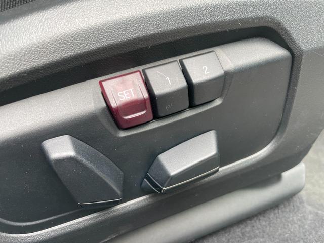 Ｘ１ ｘＤｒｉｖｅ　２０ｄ　Ｍスポーツ　【正規認定中古車】【全国正規ディーラー保証付／２年・走行距離無制限】ブラックハーフレザースポーツシート　シートヒーター　トップビューカメラ　全方位ＰＤＣ　純正前後ドラレコ　アンビエントライト（44枚目）