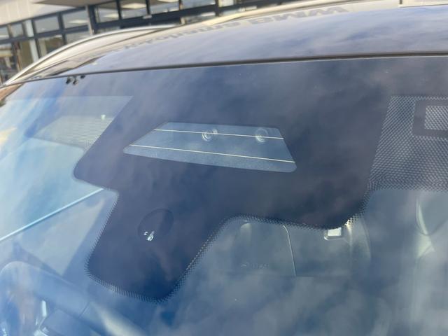 Ｘ３ 　【正規認定中古車】【全国正規ディーラー保証付／２年・走行距離無制限】パノラマサンルーフ　ステアリングヒーター　全席シートヒーター　ｈａｒｍａｎ／ｋａｒｄｏｎ　トップビューカメラ　全方位ＰＤＣ（56枚目）