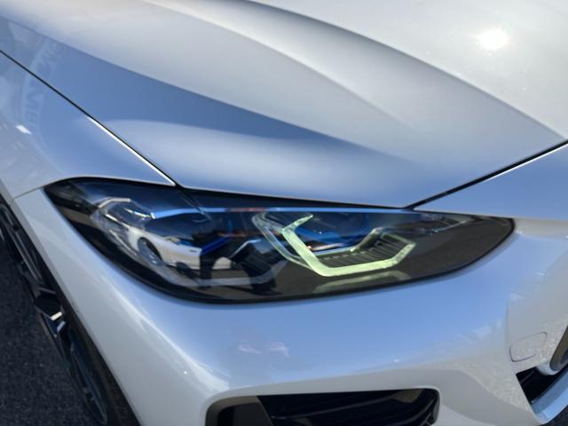 ４シリーズ Ｍ４４０ｉ　ｘＤｒｉｖｅカブリオレ　【正規認定中古車】【全国正規ディーラー保証付／２年・走行距離無制限】　１９ＡＷ　ｈａｒｍａｎ／ｋａｒｄｏｎ　レーザーライト　ヘッドアップ・ディスプレイ　アダプティブＭサスペンション　トップビューカメラ（20枚目）