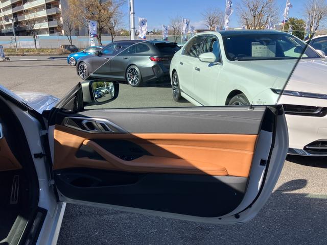 ４シリーズ Ｍ４４０ｉ　ｘＤｒｉｖｅカブリオレ　【正規認定中古車】【全国正規ディーラー保証付／２年・走行距離無制限】　１９ＡＷ　ｈａｒｍａｎ／ｋａｒｄｏｎ　レーザーライト　ヘッドアップ・ディスプレイ　アダプティブＭサスペンション　トップビューカメラ（30枚目）