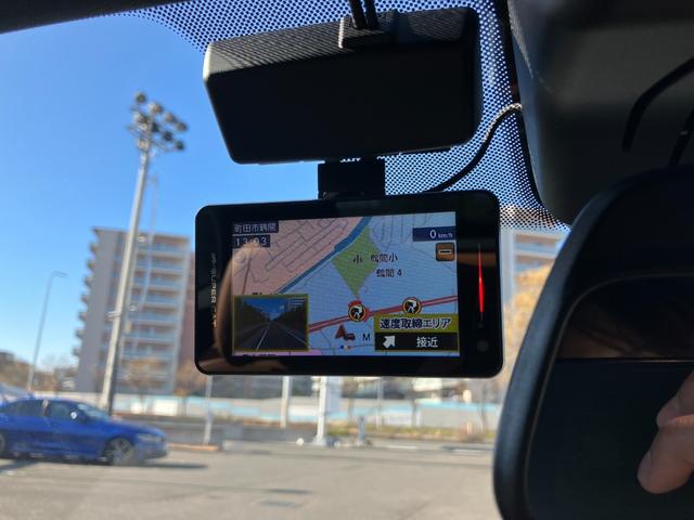 ４シリーズ Ｍ４４０ｉ　ｘＤｒｉｖｅカブリオレ　【正規認定中古車】【全国正規ディーラー保証付／２年・走行距離無制限】　１９ＡＷ　ｈａｒｍａｎ／ｋａｒｄｏｎ　レーザーライト　ヘッドアップ・ディスプレイ　アダプティブＭサスペンション　トップビューカメラ（60枚目）