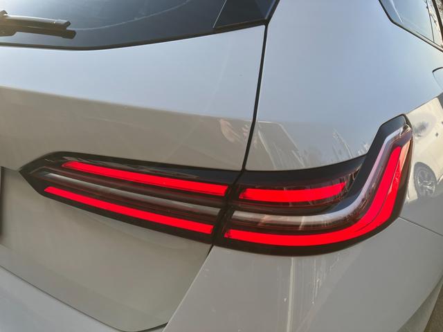 ５シリーズ ５２３ｄ　ｘＤｒｉｖｅツーリング　Ｍスポーツ　【正規認定中古車】【全国正規ディーラー保証付／２年・走行距離無制限】２０ＡＷ　ヘッドアップ・ディスプレイ　全席シートヒーター　トップビューカメラ　全方位ＰＤＣ　フルセグＴＶ　純正前後ドライブレコーダー（23枚目）