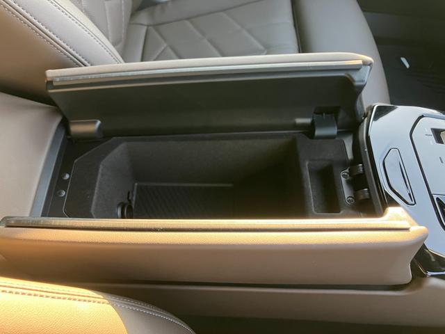 ５シリーズ ５２３ｄ　ｘＤｒｉｖｅツーリング　Ｍスポーツ　【正規認定中古車】【全国正規ディーラー保証付／２年・走行距離無制限】２０ＡＷ　ヘッドアップ・ディスプレイ　全席シートヒーター　トップビューカメラ　全方位ＰＤＣ　フルセグＴＶ　純正前後ドライブレコーダー（53枚目）