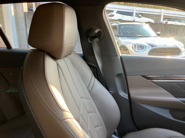 ５シリーズ ５２３ｄ　ｘＤｒｉｖｅツーリング　Ｍスポーツ　【正規認定中古車】【全国正規ディーラー保証付／２年・走行距離無制限】２０ＡＷ　ヘッドアップ・ディスプレイ　全席シートヒーター　トップビューカメラ　全方位ＰＤＣ　フルセグＴＶ　純正前後ドライブレコーダー（54枚目）