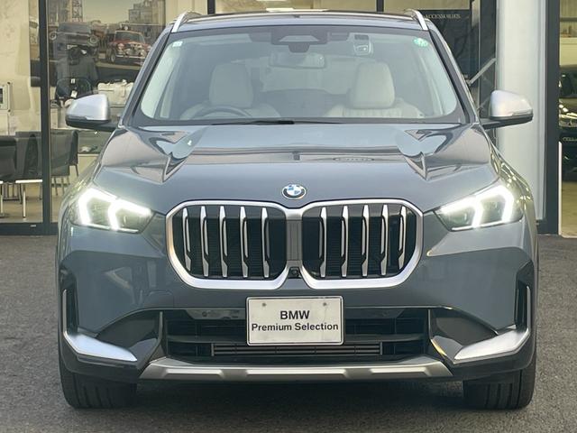 Ｘ１ ｘＤｒｉｖｅ　２０ｄ　ｘライン　ハイラインパッケージ　【正規認定中古車】【全国正規ディーラー保証付／２年・走行距離無制限】オイスターレザースポーツシート　ｈａｒｍａｎ／ｋａｒｄｏｎ　トップビューカメラ　全方位ＰＤＣ　シートヒーター　アンビエントライト（15枚目）