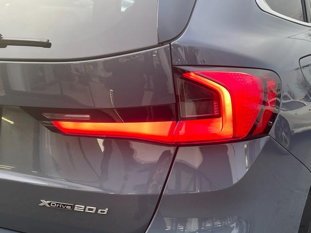 Ｘ１ ｘＤｒｉｖｅ　２０ｄ　ｘライン　ハイラインパッケージ　【正規認定中古車】【全国正規ディーラー保証付／２年・走行距離無制限】オイスターレザースポーツシート　ｈａｒｍａｎ／ｋａｒｄｏｎ　トップビューカメラ　全方位ＰＤＣ　シートヒーター　アンビエントライト（23枚目）