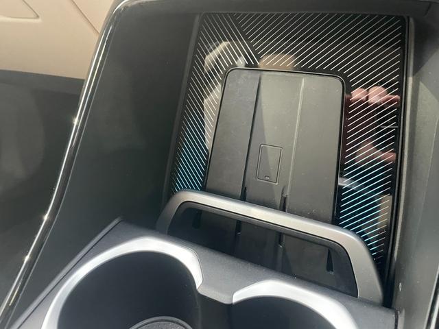 Ｘ１ ｘＤｒｉｖｅ　２０ｄ　ｘライン　ハイラインパッケージ　【正規認定中古車】【全国正規ディーラー保証付／２年・走行距離無制限】オイスターレザースポーツシート　ｈａｒｍａｎ／ｋａｒｄｏｎ　トップビューカメラ　全方位ＰＤＣ　シートヒーター　アンビエントライト（50枚目）