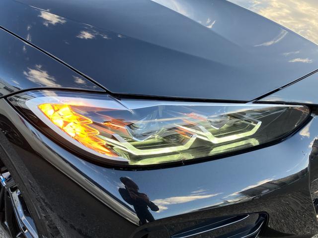 ４シリーズ ４２０ｉクーペ　Ｍスポーツ　【正規認定中古車】【全国正規ディーラー保証付／２年・走行距離無制限】　１９ＡＷ　Ｍスポーツ・ブレーキ　アダプティブ・Ｍサスペンション　赤革電動スポーツシート　オットマン付き　シートヒーター（12枚目）