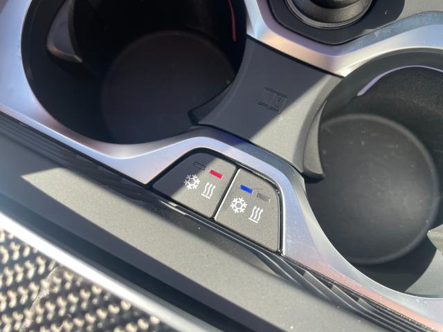 Ｘ５ Ｍ 　【正規認定中古車】【全国正規ディーラー保証付／２年・走行距離無制限】弊社下取り　Ｂ＆Ｗスピーカー　パンラマサンルーフ　サキールオレンジシート　フルメリノレザー　ベンチレーション　シートヒーター（53枚目）