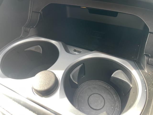 ８シリーズ Ｍ８５０ｉ　ｘＤｒｉｖｅ　グランクーペ　【正規認定中古車】【全国正規ディーラー保証付／２年・走行距離無制限】ブラウンレザー電動シート　禁煙車　ヘッドアップディスプレイ　ハーマンカードン　サンルーフ　２０インチＡＷ　パドルシフト　電動トランク（53枚目）