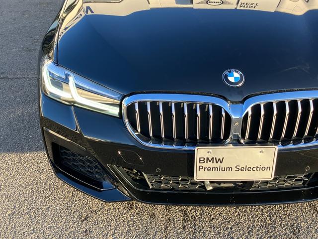 ５シリーズ ５２３ｄ　ｘＤｒｉｖｅＭスポーツエディションジョイ＋　【正規認定中古車】【全国正規ディーラー保証付／２年・走行距離無制限】１９ＡＷ　ＬＥＤ　パドルシフト　前後社外ドラレコ　黒革Ｐシート　シートヒーター　トップビュー　全方囲ＰＤＣ　フルセグＴＶ　ＡＣＣ（13枚目）