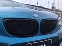 BMW/MINIを熟知したメカニックによる、100項目の納車前点検。ドイツ本国と同様の教育・訓練を受けたメカニックが、100項目にもおよぶポイントを徹底的に点検、整備した後にお客様にお引渡しします。