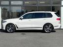 Ｘ７ ｘＤｒｉｖｅ　４０ｄ　Ｍスポーツ　【正規認定中古車】【全国正規ディーラー保証付／２年・走行距離無制限】パノラマサンルーフ　黒革シート　シートヒーター　シートエアコン　シートマッサージ　保冷保温カップホルダー　ＡＣＣ　ハーマンカードン（6枚目）