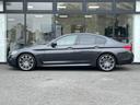 ５シリーズ ５３０ｉ　Ｍスポーツ　【正規認定中古車】【全国正規ディーラー保証付／１年・走行距離無制限】弊社新車拠点下取　禁煙車　ワンオーナー　サンルーフ　デビューパッケージ　トップビューカメラ　黒革電動シート　ソフトクローズ　ＡＣＣ（6枚目）