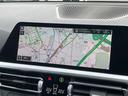 BMWを熟知したメカニックによる、360度の納車前点検。ドイツ本国と同様の教育・訓練を受けたメカニックが徹底的に点検、整備した後にお客様にお引渡しします。