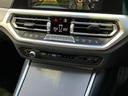 320d xDrive Mスポーツ 【正規認定中古車】【全国正規ディーラー保証付/2年・走行距離無制限】コンフォートパッケージ パーキングアシストプラス アンビエントライト ACC 電動トランク トップビューカメラ 後退アシスト(35枚目)