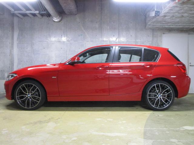 118d スポーツ 登録済未使用車ACC カメラ タッチナビ(3枚目)