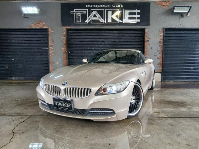 Z4 sDrive23iシルバー・トップ 電動開閉ハードトップ iDriveナビゲーションシステム キーレスエントリー パドルシフト 19インチアルミ HIDヘッドライト 直列6気筒NAエンジン(N52型)レーダー探知機 ETC オートライト(3枚目)