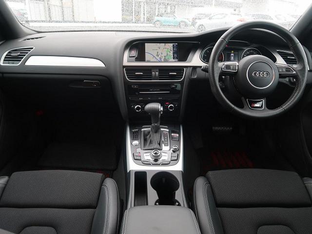2.0TFSI SラインPKG アシスタンスPKG 純正ナビ(3枚目)