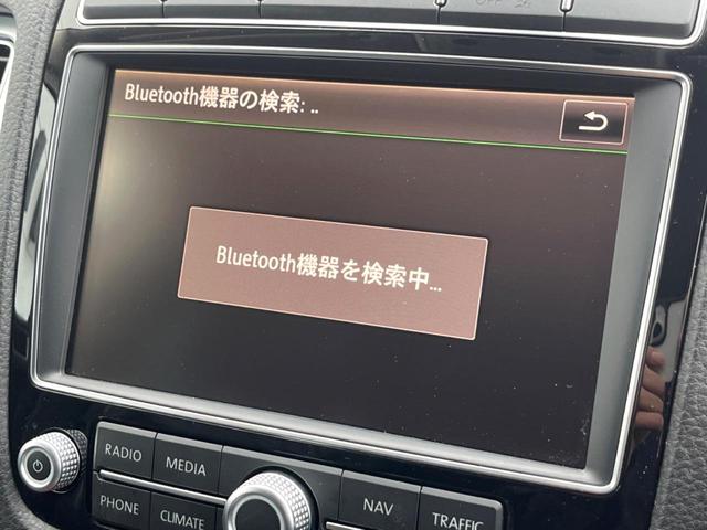 トゥアレグ Ｖ６アップグレードパッケージ　革シート　パワーシート　シートヒーター　車線逸脱防止　レーンチェンジアシスト　純正ナビＴＶ　３６０度カメラ　アダプティブクルーズ　クリアランスソナー　パワーバックドア　ＨＩＤヘッド　純正１８インチＡＷ（28枚目）