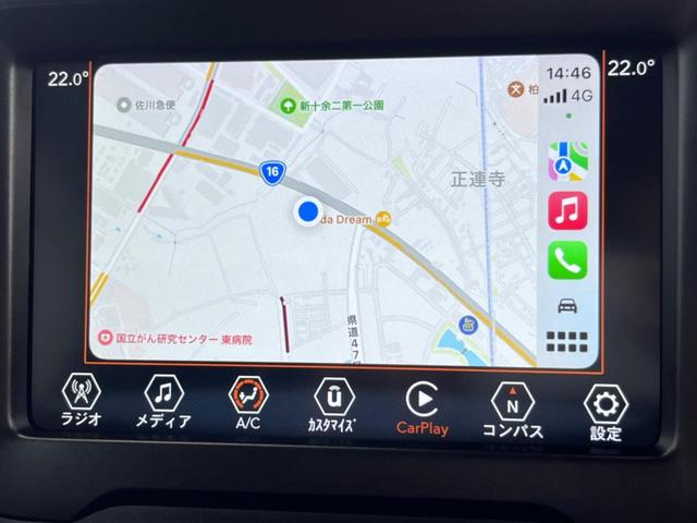 ジープ・レネゲード ロンジチュード　１オーナー　ＡＰＰＬＥＣＡＲＰＬＡＹ　リアビューカメラ　ブラインドスポットアシスト　クルーズコントロール　クリアランスソナー　純正１６インチアルミ　ＥＴＣ　禁煙車（4枚目）