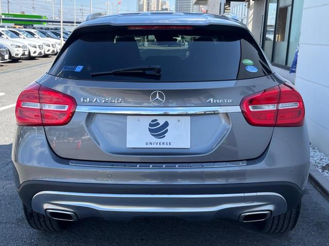 ＧＬＡクラス ＧＬＡ２５０　４マチック　オフロード　パノラミックスライディングサンルーフ　レーダーセーフティＰＫＧ　レザーエクスクルーシブＰＫＧ　黒革シート　純正ナビ　バックカメラ　ディストロニックプラス　純正１８インチアルミ　禁煙車（17枚目）