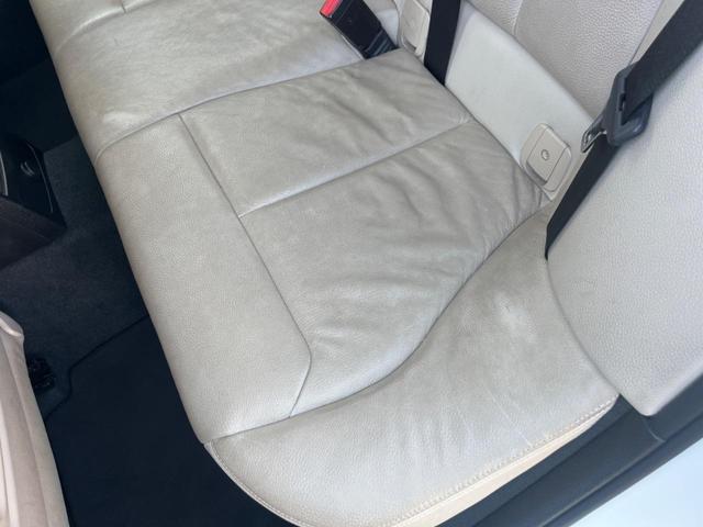 １シリーズ １１８ｄ　ファッショニスタ　ベージュ革シート　純正ナビ　バックカメラ　衝突軽減　アクティブクルーズコントロール　パーキングアシスト　シートヒーター　ＬＥＤヘッドランプ　純正１７インチアルミホイール　Ｂｌｕｅｔｏｏｔｈ接続　ＥＴＣ（50枚目）
