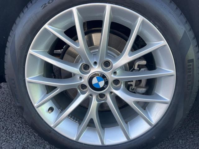 １シリーズ １１８ｄ　ファッショニスタ　ベージュ革シート　純正ナビ　バックカメラ　衝突軽減　アクティブクルーズコントロール　パーキングアシスト　シートヒーター　ＬＥＤヘッドランプ　純正１７インチアルミホイール　Ｂｌｕｅｔｏｏｔｈ接続　ＥＴＣ（53枚目）