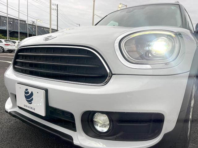 ＭＩＮＩ クーパーＤ　クロスオーバー　ペッパーＰＫＧ　アダプティブＬＥＤヘッドランプ／ＬＥＤフロントフォグランプ　リアビューカメラ　パークディスタンスコントロール　純正ナビ　アダプティブクルーズコントロール　パワーバックドア　ＥＴＣ（13枚目）
