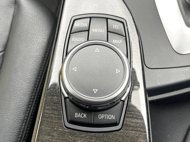 ３シリーズ ３２０ｄツーリング　ラグジュアリー　革シートセット　ストレージＰＫＧ　黒革　純正ナビ　リアビューカメラ　アクティブクルーズコントロール　パークディスタンスコントロール　純正１７インチＡＷ　ＨＩＤヘッドランプ　シートヒーター　ＥＴＣ　禁煙（37枚目）
