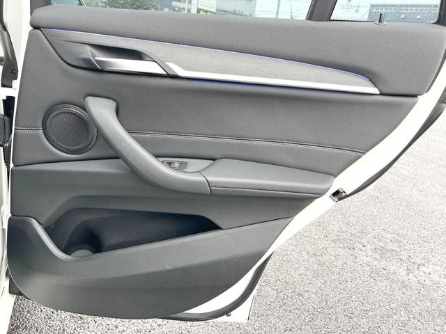 Ｘ１ ｘＤｒｉｖｅ　１８ｄ　Ｍスポーツエディションジョイ＋　ハイラインＰＫＧ　コンフォートＰＫＧ　１オーナー　黒革　純正ナビ　バックカメラ　インテリジェントセーフティ　前席パワーシート　シートヒーター　電動リア　ＬＥＤヘッド　純正１８インチアルミ　ＥＴＣ　禁煙（60枚目）