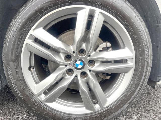 Ｘ１ ｘＤｒｉｖｅ　１８ｄ　Ｍスポーツエディションジョイ＋　ハイラインＰＫＧ　コンフォートＰＫＧ　１オーナー　黒革　純正ナビ　バックカメラ　インテリジェントセーフティ　前席パワーシート　シートヒーター　電動リア　ＬＥＤヘッド　純正１８インチアルミ　ＥＴＣ　禁煙（65枚目）