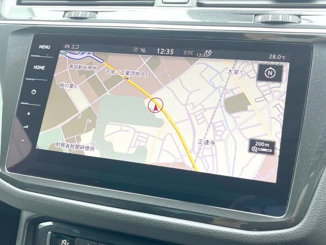 ティグアン ＴＤＩ　４モーション　Ｒライン　ブラックスタイル　１オーナー　４５０台限定車　ＡｐｐｌｅＣａｒＰｌａｙ　純正ナビＴＶ　３６０度カメラ　アダプティブクルコン　純正１９インチＡＷ　ヘッドアップディスプレイ　パワーバックドア　全席シートヒーター　禁煙車（5枚目）