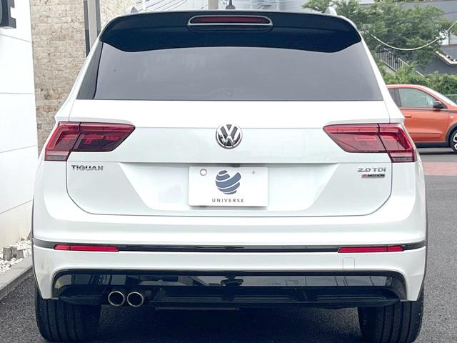 ティグアン ＴＤＩ　４モーション　Ｒライン　ブラックスタイル　１オーナー　４５０台限定車　ＡｐｐｌｅＣａｒＰｌａｙ　純正ナビＴＶ　３６０度カメラ　アダプティブクルコン　純正１９インチＡＷ　ヘッドアップディスプレイ　パワーバックドア　全席シートヒーター　禁煙車（16枚目）