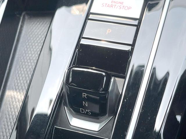 ゴルフＧＴＩ ベースグレード　１オーナー　ＤＣＣパッケージ　ＤｉｓｃｏｖｅｒＰｒｏパッケージ　テクノロジーパッケージ　バックカメラ　シートヒーター　専用スポーツサスペンション　ステアリングヒーター　デジタルコックピットプロ　禁煙（38枚目）