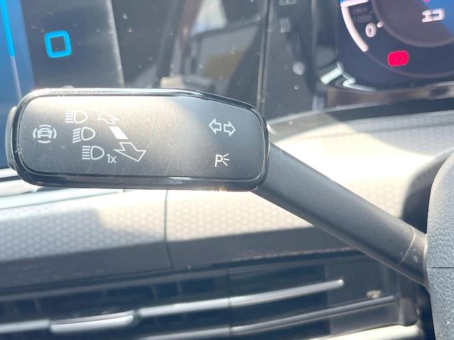 ゴルフＧＴＩ ベースグレード　１オーナー　ＤＣＣパッケージ　ＤｉｓｃｏｖｅｒＰｒｏパッケージ　テクノロジーパッケージ　バックカメラ　シートヒーター　専用スポーツサスペンション　ステアリングヒーター　デジタルコックピットプロ　禁煙（40枚目）