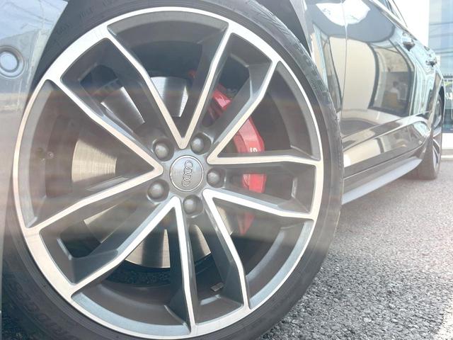 Ｓ５スポーツバック ベースグレード　パノラマサンルーフ　レザーＰＫＧ　アシスタンスＰＫＧ　マトリクスＬＥＤヘッドランプＰＫＧ　Ｂａｎｇ＆Ｏｌｕｆｓｅｎサウンド　プライバシーガラス　レッドブレーキキャリパー　アダプティブクルコン　禁煙車（13枚目）