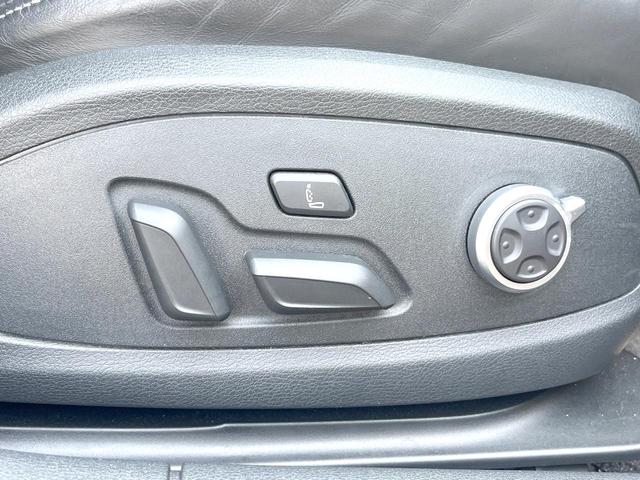 Ｓ５スポーツバック ベースグレード　パノラマサンルーフ　レザーＰＫＧ　アシスタンスＰＫＧ　マトリクスＬＥＤヘッドランプＰＫＧ　Ｂａｎｇ＆Ｏｌｕｆｓｅｎサウンド　プライバシーガラス　レッドブレーキキャリパー　アダプティブクルコン　禁煙車（29枚目）