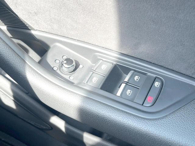 Ｓ５スポーツバック ベースグレード　パノラマサンルーフ　レザーＰＫＧ　アシスタンスＰＫＧ　マトリクスＬＥＤヘッドランプＰＫＧ　Ｂａｎｇ＆Ｏｌｕｆｓｅｎサウンド　プライバシーガラス　レッドブレーキキャリパー　アダプティブクルコン　禁煙車（45枚目）