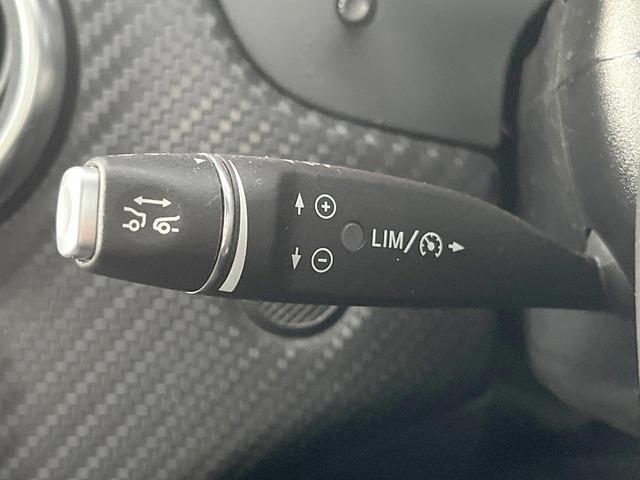 Ａクラス Ａ１８０　ＡＭＧ　スタイル　ＡＭＧプレミアムＰＫＧ　レーダーセーフティＰＫＧ　純正ナビＴＶ　リアビューカメラ　キーレスゴー　シートヒーター　パークトロニック　パーキングパイロット　ＬＥＤヘッドライト　ハイビームアシスト　ＥＴＣ（8枚目）