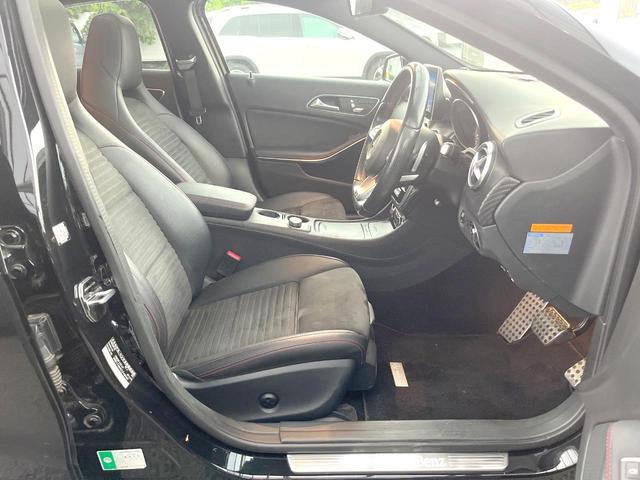 Ａクラス Ａ１８０　ＡＭＧ　スタイル　ＡＭＧプレミアムＰＫＧ　レーダーセーフティＰＫＧ　純正ナビＴＶ　リアビューカメラ　キーレスゴー　シートヒーター　パークトロニック　パーキングパイロット　ＬＥＤヘッドライト　ハイビームアシスト　ＥＴＣ（9枚目）