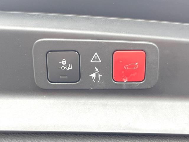 ５００８ ＧＴ　ブルーＨＤｉ　ファーストクラスＰＫＧ　ＡＰＰＬＥＣＡＲＰＬＡＹ　３６０度ビジョン　シートヒーター　パワーシート　ブラインドスポット　パワーバックドア　ＬＥＤヘッドライト　純正１８インチアルミ　ＥＴＣ　禁煙車（6枚目）