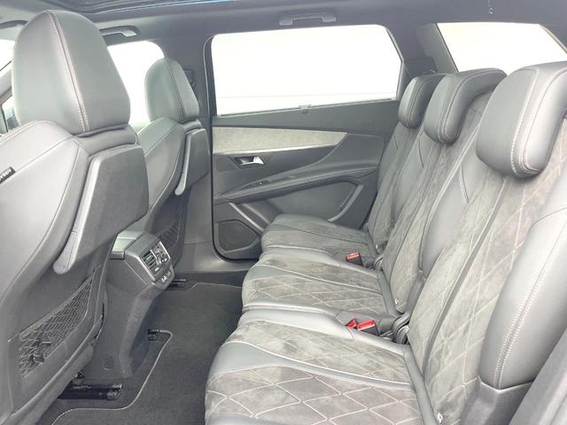 ５００８ ＧＴ　ブルーＨＤｉ　ファーストクラスＰＫＧ　ＡＰＰＬＥＣＡＲＰＬＡＹ　３６０度ビジョン　シートヒーター　パワーシート　ブラインドスポット　パワーバックドア　ＬＥＤヘッドライト　純正１８インチアルミ　ＥＴＣ　禁煙車（49枚目）