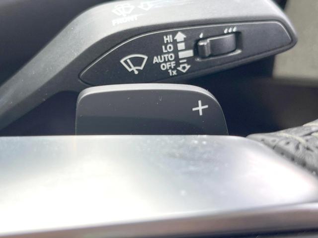 ＴＴクーペ ２．０ＴＦＳＩ　Ｓラインパッケージ　バーチャルコックピット　純正ナビ　ハーフレザーシート　純正１８インチアルミホイール　ＬＥＤヘッドランプ　Ｓラインスポーツサスペンション　「Ｓ　ｌｉｎｅ」エンブレム　ステンレス製ペダル　ＥＴＣ　禁煙車（7枚目）